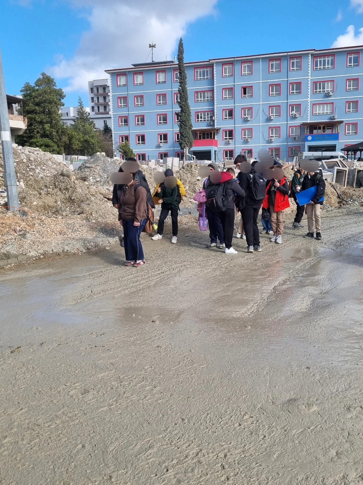 Hatay’da defalarca dile getirilmesine rağmen, ara tatil fırsatı bulunmasına karşın