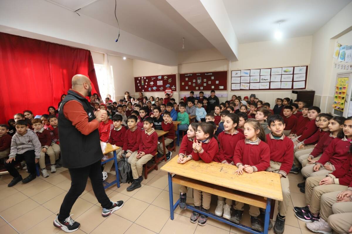 Hatay Büyükşehir Belediyesi (HBB), su kaynaklarının korunması ve tasarruf kültürünün