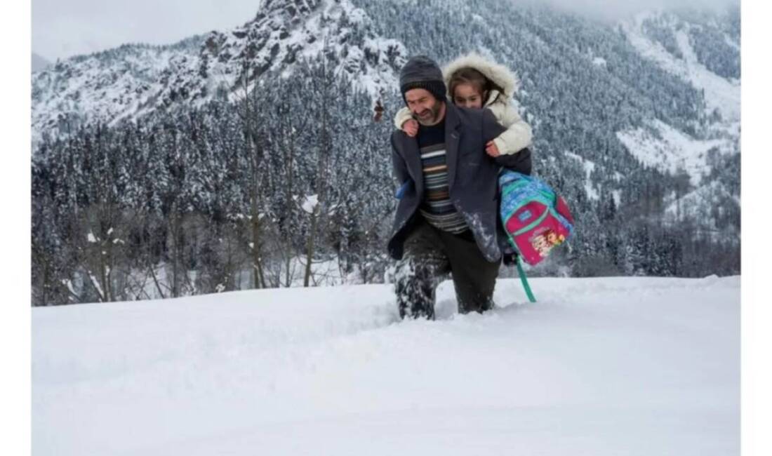 Öğretmen sendikası Eğitim-Bir-Sen tarafından ülke genelinde düzenlenen “8. Eğitimden Bir