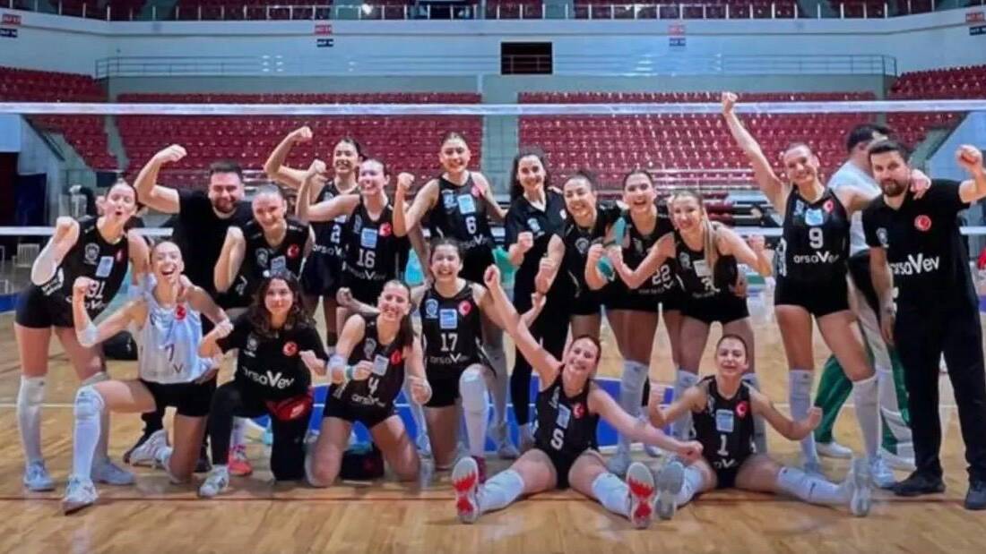 Kadınlar voleybolda Türkiye 1. Ligi’ne yükselme Play-Off mücadelesinde Konya’da sahne