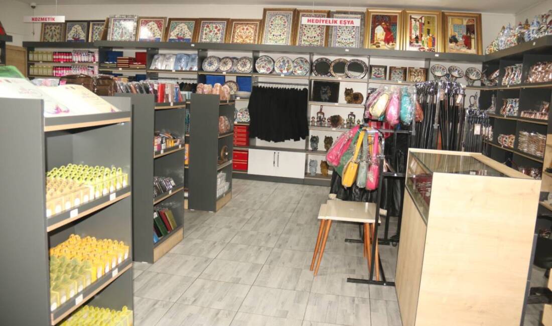 Hatay’ın Kırıkhan ilçesinde, ceza infaz kurumlarında hükümlüler tarafından üretilen ürünlerin