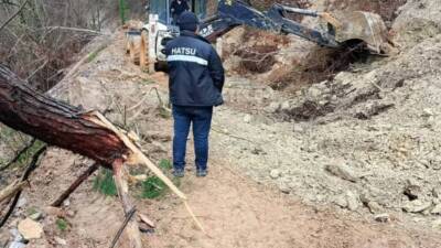 Dörtyol ilçesine bağlı Kuzuculu Mahallesi’nden Çat Yaylası’na uzanan yol, etkili