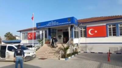 Hatay’da polis ekiplerinin insan kaçakçılığına yönelik yürüttüğü çalışmalar kapsamında durdurulan