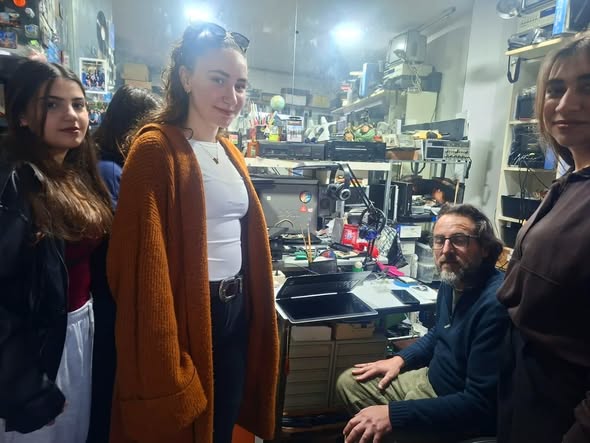 Hatay’ın Arsuz ilçesinde eğitim veren Nardüzü Kız Mesleki ve Teknik