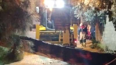 Hatay’da etkisini sürdüren şiddetli fırtına, günlük yaşamı olumsuz etkilemeye devam