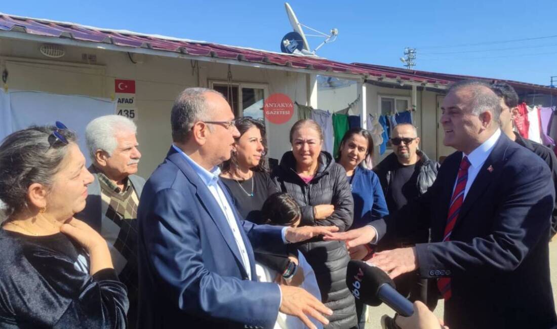 Cumhuriyet Halk Partisi (CHP) Genel Başkanı Özgür Özel’in Hatay’daki konteyner