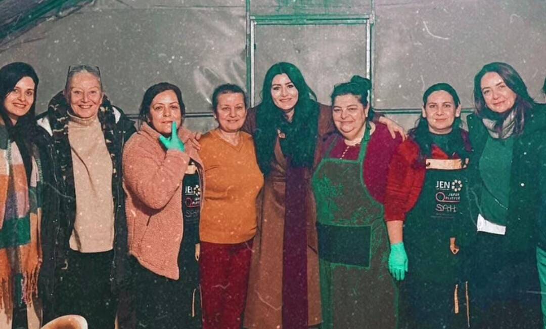 Oyuncu Deniz Çakır, 6 Şubat depremlerinin 3. yıl dönümü dolayısıyla