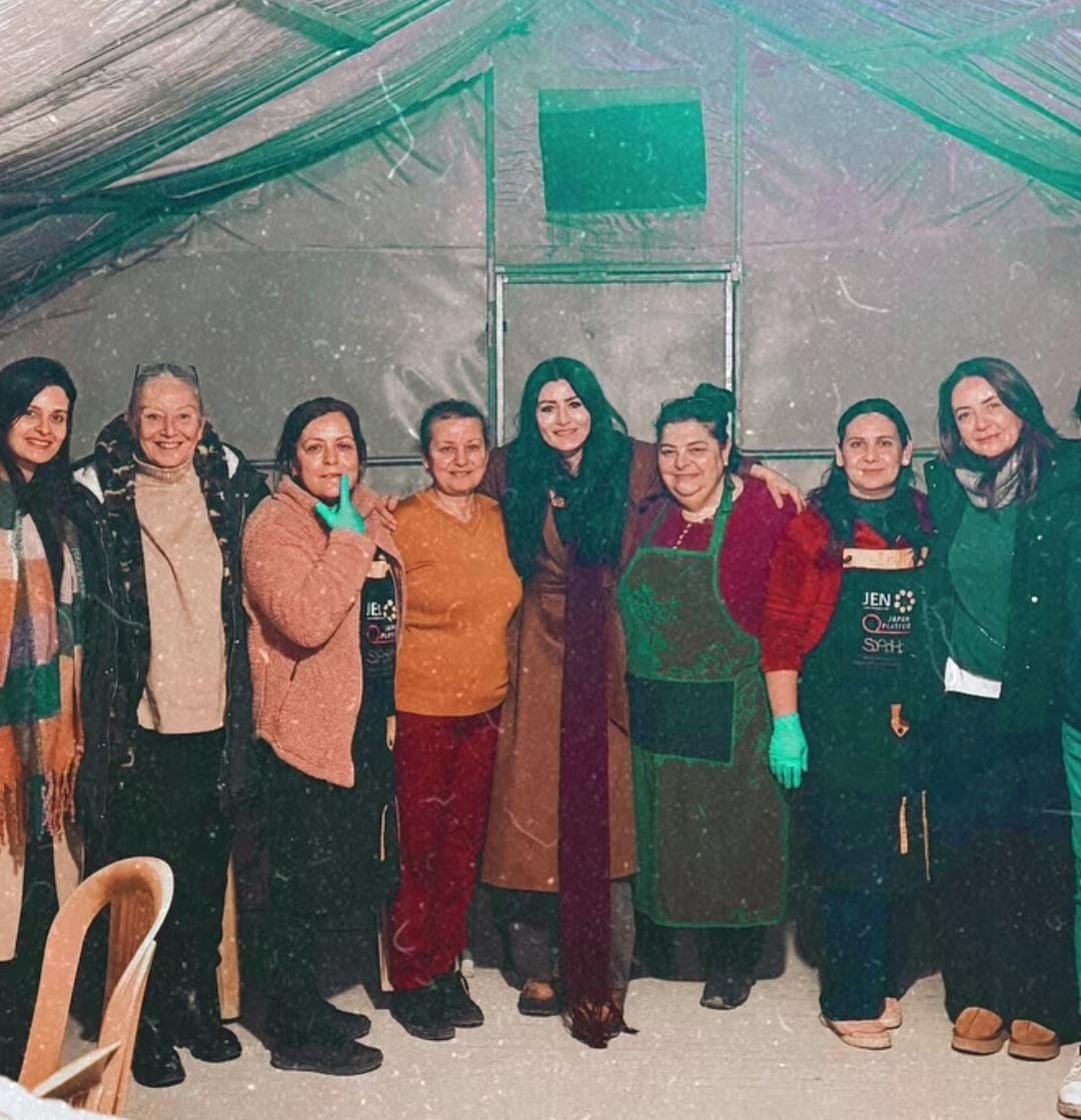 Oyuncu Deniz Çakır, 6 Şubat depremlerinin 3. yıl dönümü dolayısıyla