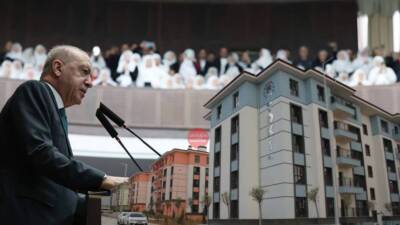 Cumhurbaşkanı ve AK Parti Genel Başkanı Recep Tayyip Erdoğan, AK