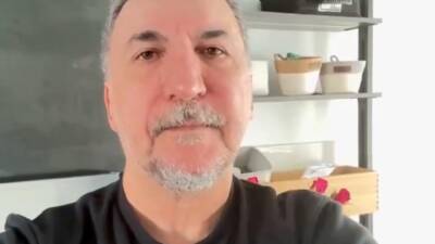 Sanatçı Ferhat Tunç, 7 Mart Cumartesi günü Hatay’ın Samandağ ilçesinde