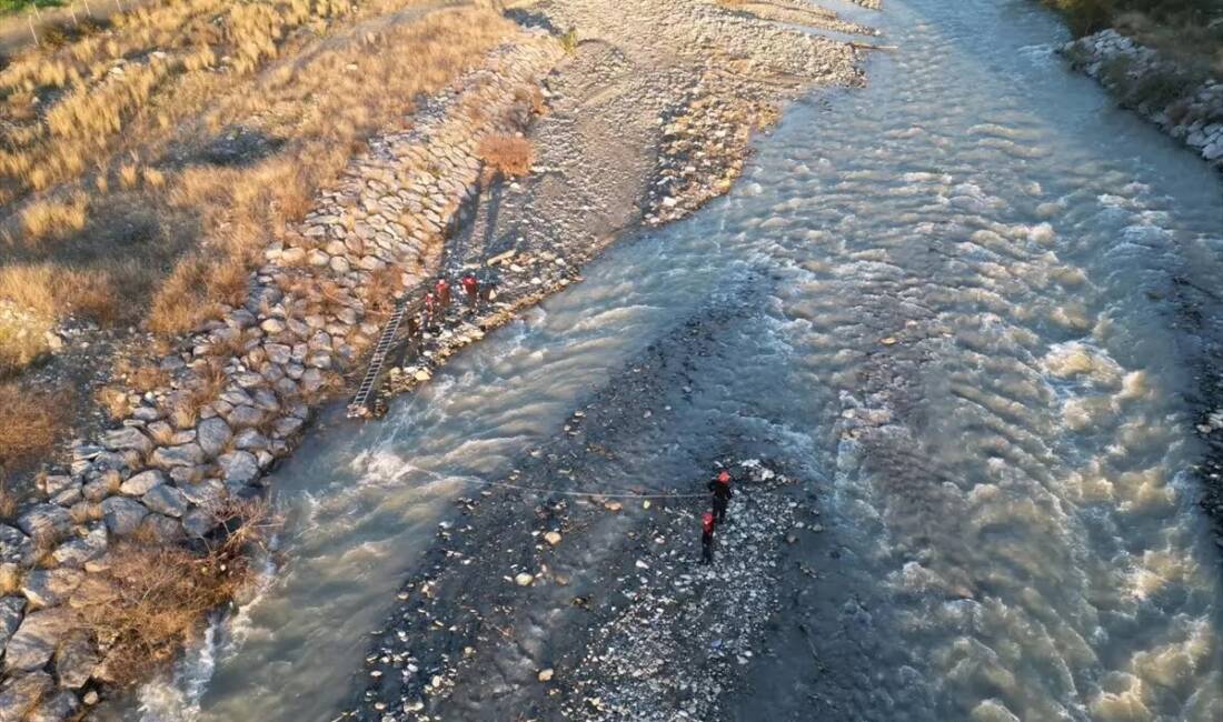 Hatay’ın Dörtyol ilçesinde yaşanan acı olay, ilçeyi yasa boğdu. Özerli