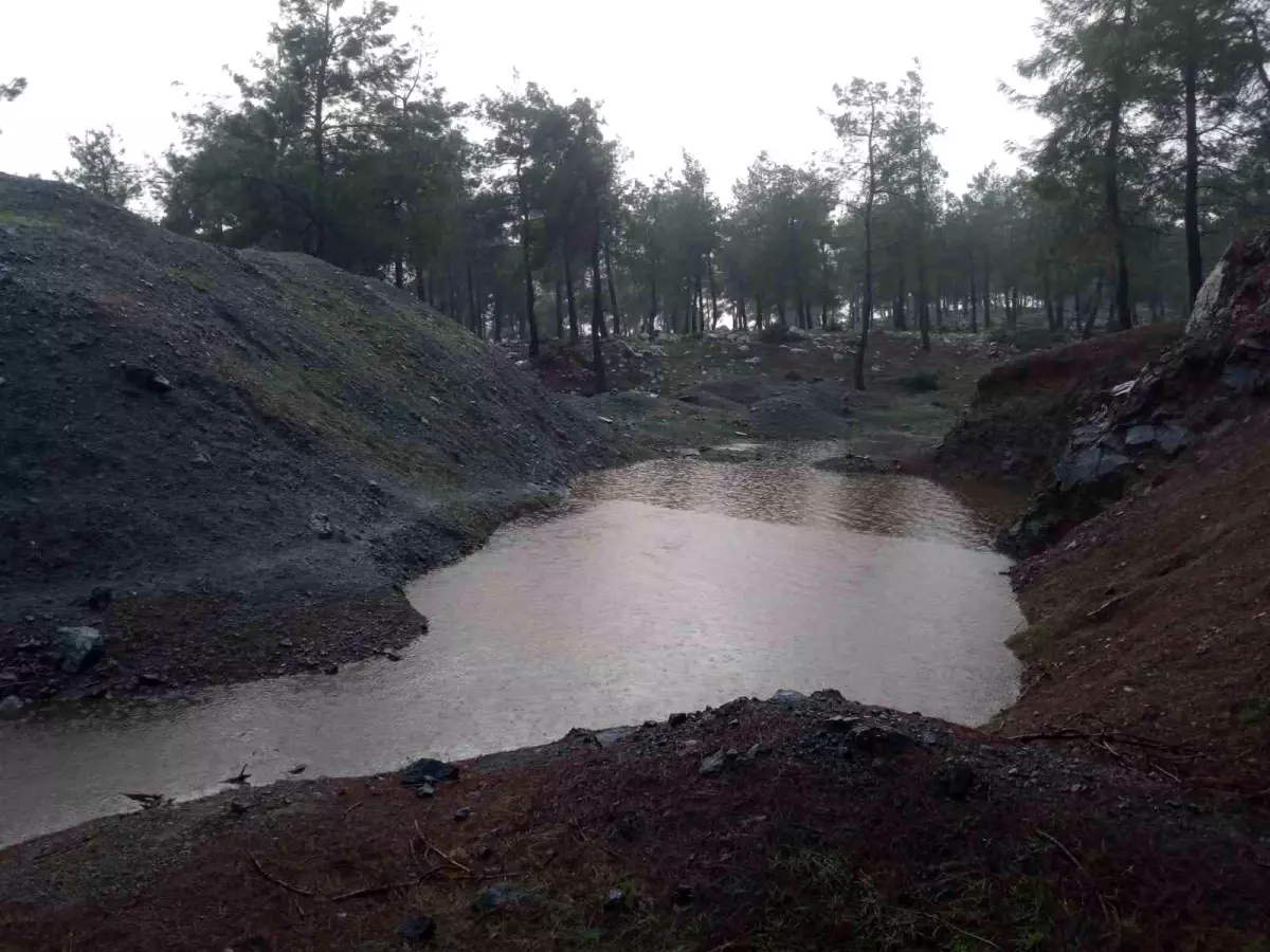Hatay’da oyun oynadığı sırada suyla dolu çukura düşen 10 yaşındaki