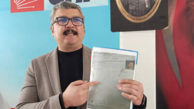 İskenderun Belediye Meclisi’nin olağanüstü toplantısında, Çay Mahallesi’ndeki gecekondu statüsündeki taşınmazın