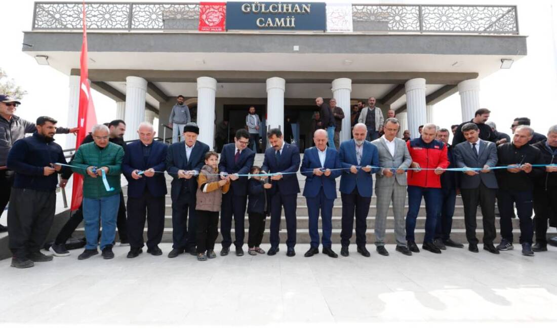 &nbsp; Hatay’ın Arsuz ilçesinde hayırseverlerin katkılarıyla inşa edilen Gülcihan Camisi,