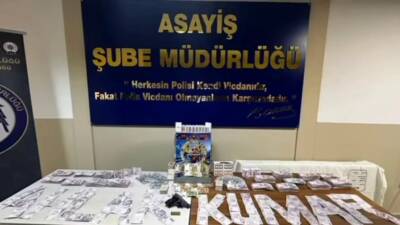 Hatay’da polis ekipleri, Kırıkhan ilçesinde bir kahvehanede kumar oynayan 42