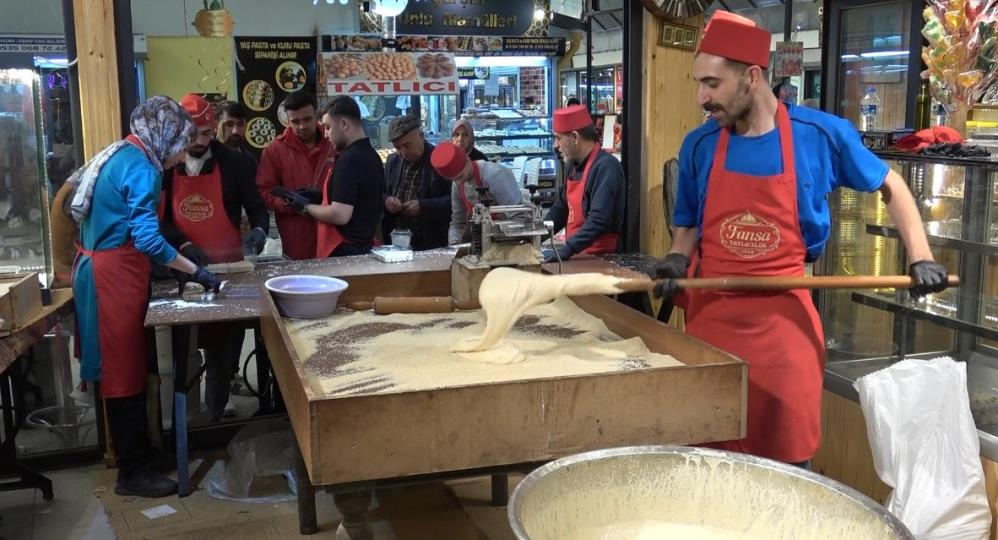 Hatay’da Ramazan ayına özel üretilen ve bölgenin sevilen lezzetlerinden olan