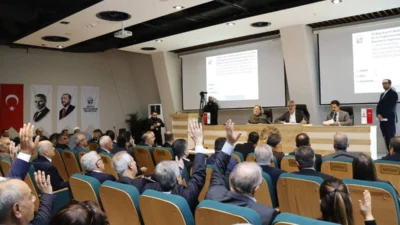 Hatay Büyükşehir Belediyesi 15 ilçede asfalt hamlesi başlatmak istiyor, ancak