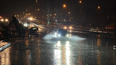 Hatay’da hafta sonu etkisini artıran kuvvetli fırtına ve sağanak yağış,