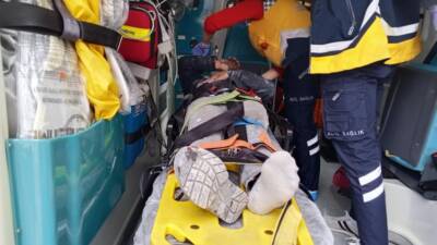 Hatay’ın İskenderun ilçesinde yapımı devam eden bir binada meydana gelen