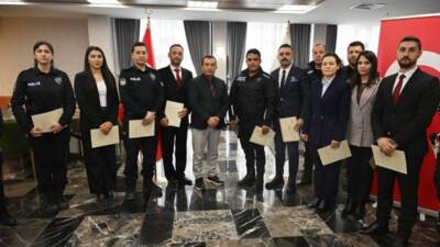 Hatay Emniyet Müdürlüğünde görevleri sırasında olağanüstü başarı gösteren personele başarı