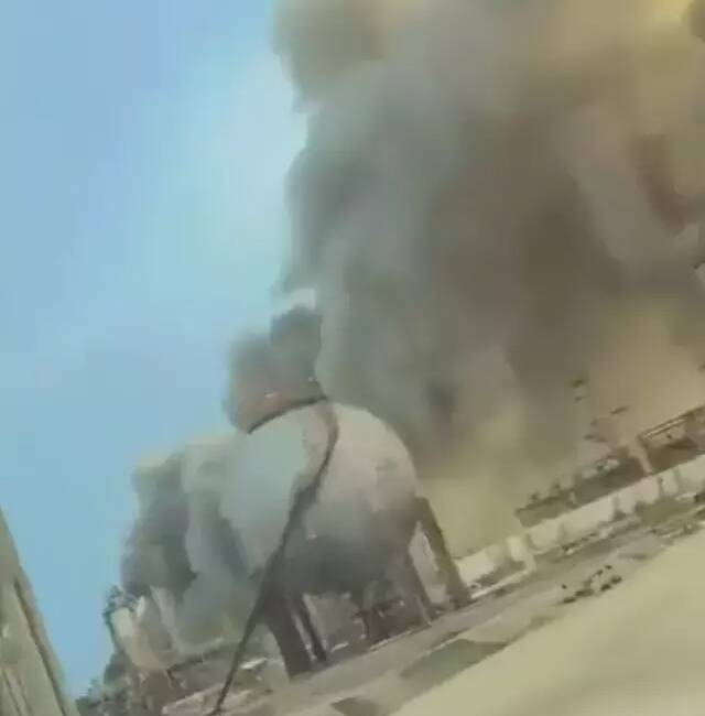 Suudi Arabistan’ın enerji merkezi Ras Tanura’da bulunan Aramco tesisleri, İran’a