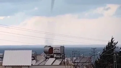 Hatay’da sabah saatlerinden itibaren etkili olan sağanak yağış, kent genelinde
