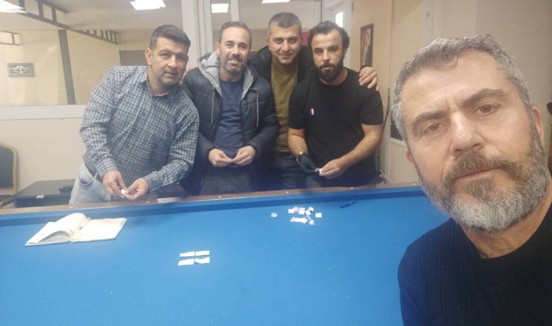 Hatay’ın Defne ilçesinde bulunan Çekmece Lions Bilardo Salonu’nda düzenlenen Ramazan