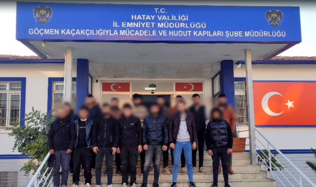 Hatay Emniyet Müdürlüğü ekipleri, göçmen kaçakçılığına yönelik yürüttükleri çalışmalar kapsamında