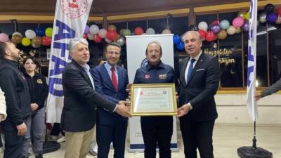 Depremin ilk gününden itibaren Kırıkhan’da koordinatör vali olarak görev yapan