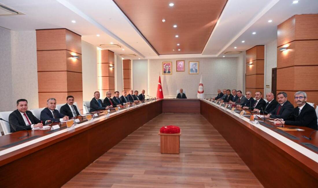 Hatay Mustafa Kemal Üniversitesi (HMKÜ), Yükseköğretim Kurulu (YÖK) Başkanı Prof.