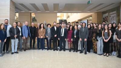 MKÜ ve TMMOB iş birliğiyle hazırlanan tasarım sergisi, Defne Belediyesi