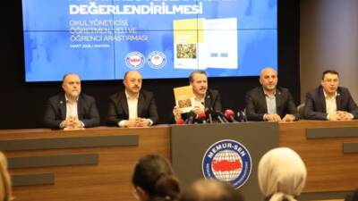 “Eğitim Bir Sen’in araştırmasına göre, hem öğretmenler hem öğrenciler hem