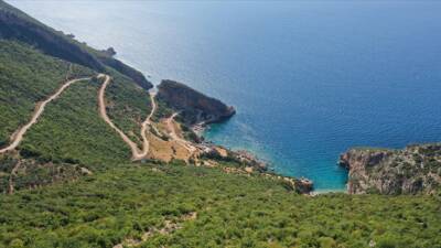 Hatay’ın Yayladağı ilçesinde Karamağara Bölgesi’nde kurulacak Sualtı Savaş Müzesi, dalış
