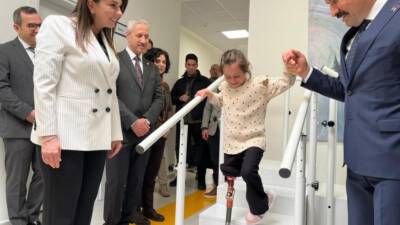 Hatay'da depremde annesini, babasını, 4 kardeşini ve sağ bacağını kaybeden