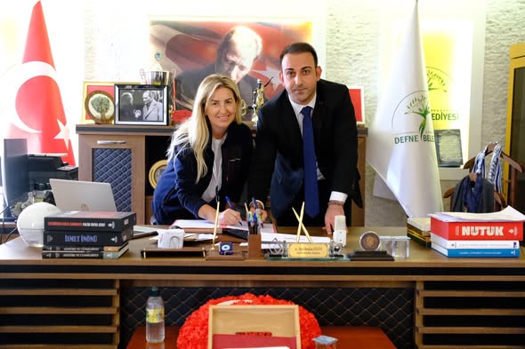 Merkezi Bursa’da bulunan Kalbim Seninle Yardımlaşma Derneği, Hatay-Defne’ye çocuklar için