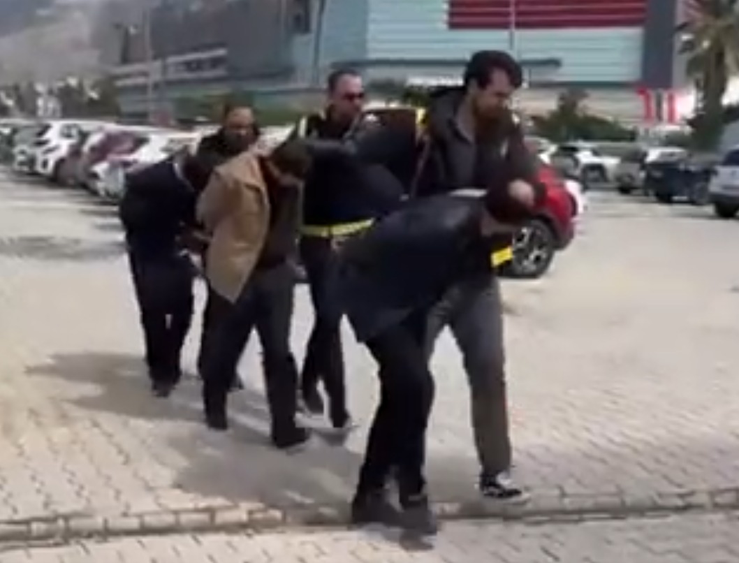 Hatay Emniyet Müdürlüğü ekipleri, haklarında kesinleşmiş hapis cezası bulunan ve