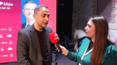 CHP’nin düzenlediği Yerel Medya Buluşmasında “Yazılı basında gazetecilik” başlıklı panelde