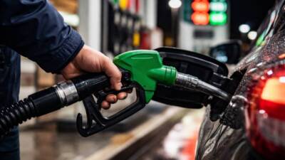 Akaryakıta zam furyası hız kesmeden devam ediyor. Küresel gelişmelerin etkisiyle