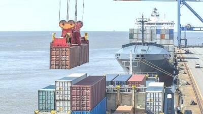 Ege İhracatçı Birlikleri’nin Şubat ihracatı 1,47 milyar dolar. Trendler, sektörler