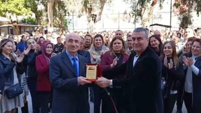 Hatay’da 40 yıllık eğitim hayatını tamamlayan Din Kültürü ve Ahlak