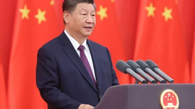 Ekonomik ve askeri olarak yeni yükselen güç olan Çin 2.