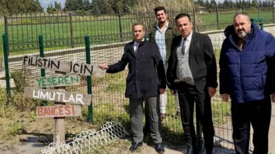 Filistin’de Gazze’ye yönelik saldırılar sonucu hayatını kaybeden onbinlerce Filistinli anısına,