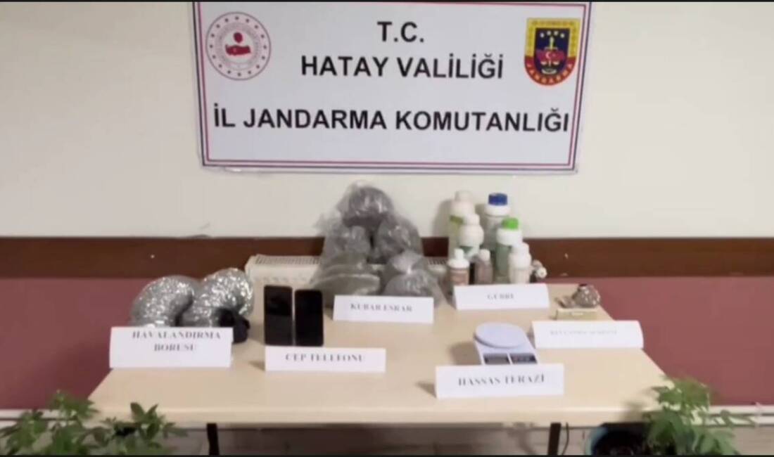 İskenderun’da bir evde kurulan uyuşturucu üretim sistemi jandarma baskınıyla ortaya