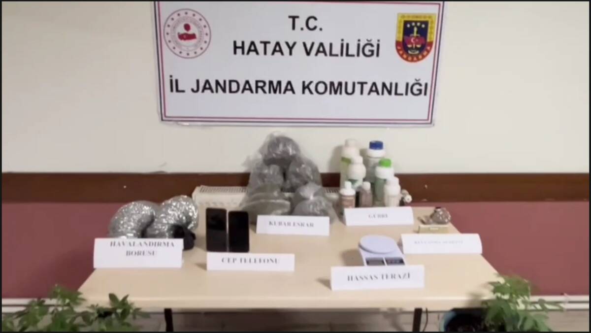 İskenderun’da bir evde kurulan uyuşturucu üretim sistemi jandarma baskınıyla ortaya