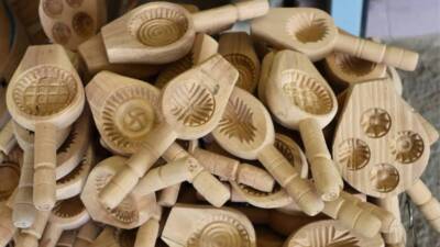 Hatay’da özellikle bayram dönemlerinde yapılan kömbe, kendine has baharatı ve