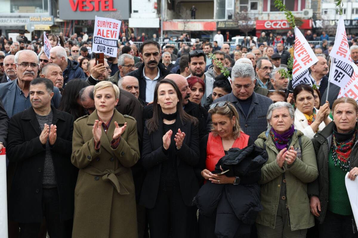 TÖP Sözcükler Kurulu Üyesi ve DEM Parti Mersin Milletvekili Perihan