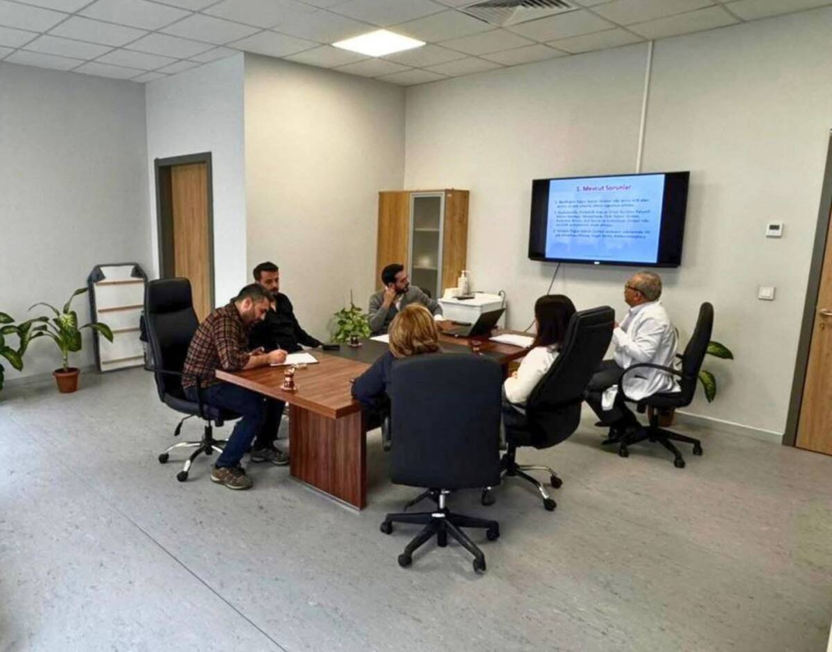 Defne Devlet Hastanesi, geçtiğimiz hafta sonu yaşanan sağanak yağış sonrası