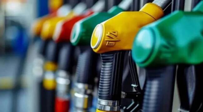 Akaryakıt fiyatlarında araç sahiplerini yakından ilgilendiren yeni bir gelişme yaşandı.