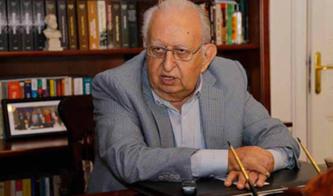 Türkiye siyasetinin önemli isimlerinden, eski Türkiye Büyük Millet Meclisi Başkanı