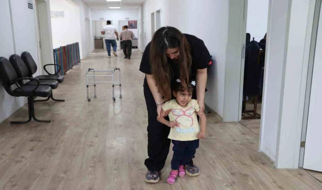 Hatay’da serebral palsi hastası 4 yaşındaki Ada Su Yiğit’in, 2
